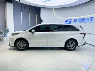 Toyota SIENNA 2026 купить из Китая, цена 7 489 000 ₽ — Suifenhe Auto