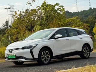 Buick Velite 6 2019 купить из Китая, цена 985 000 ₽ — Suifenhe Auto