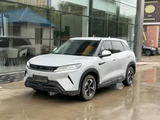 BYD Yuan UP 2024 купить из Китая, цена 1 547 000 ₽ — Suifenhe Auto