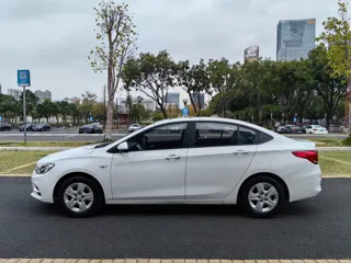 Chevrolet Cavalier 2018 купить из Китая, цена 1 038 000 ₽ — Suifenhe Auto