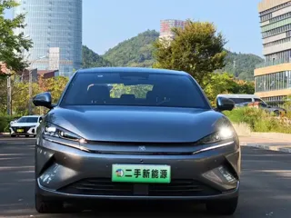 BYD Qin 2025 купить из Китая, цена 2 968 000 ₽ — Suifenhe Auto