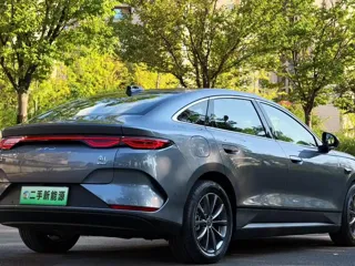 BYD Qin 2025 купить из Китая, цена 2 968 000 ₽ — Suifenhe Auto
