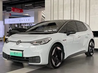 Volkswagen ID.3 2024 купить из Китая, цена 1 801 000 ₽ — Suifenhe Auto