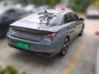 Hyundai Elantra 2021 купить из Китая, цена 1 540 000 ₽ — Suifenhe Auto