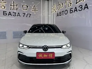 Volkswagen Golf 2023 купить из Китая, цена 2 196 000 ₽ — Suifenhe Auto