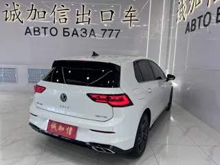 Volkswagen Golf 2023 купить из Китая, цена 2 196 000 ₽ — Suifenhe Auto