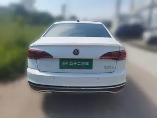 Volkswagen Bora 2022 купить из Китая, цена 1 349 000 ₽ — Suifenhe Auto