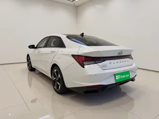 Hyundai Elantra 2021 купить из Китая, цена 1 536 000 ₽ — Suifenhe Auto
