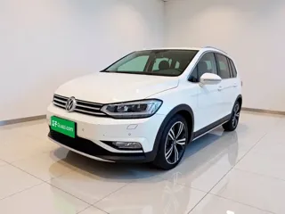 Volkswagen Touran 2021 купить из Китая, цена 1 833 000 ₽ — Suifenhe Auto