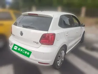 Volkswagen Polo 2018 купить из Китая, цена 1 300 000 ₽ — Suifenhe Auto