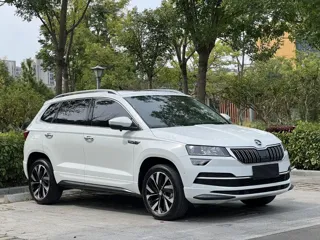 Skoda Karoq 2023 купить из Китая, цена 2 509 000 ₽ — Suifenhe Auto