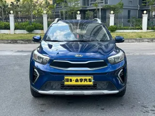 Kia Stonic 2021 купить из Китая, цена 1 264 000 ₽ — Suifenhe Auto