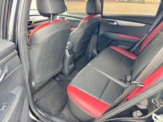 Kia SPORTAGE 2019 купить из Китая, цена 1 366 000 ₽ — Suifenhe Auto