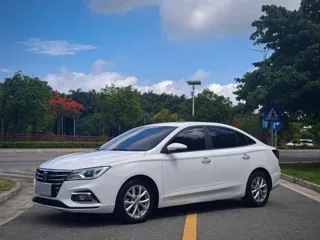 Roewe i5 2021 купить из Китая, цена 1 096 000 ₽ — Suifenhe Auto