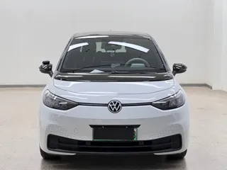 Volkswagen ID.3 2024 купить из Китая, цена 2 013 000 ₽ — Suifenhe Auto