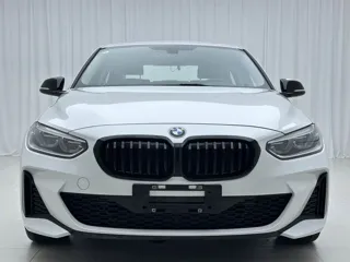 BMW 1 Series 2023 купить из Китая, цена 2 135 000 ₽ — Suifenhe Auto