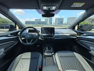 Volkswagen ID.4 CROZZ 2021 купить из Китая, цена 3 658 000 ₽ — Suifenhe Auto