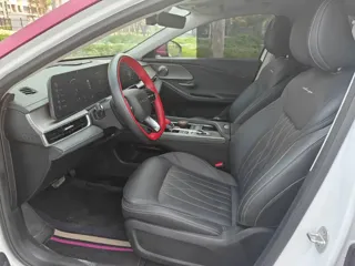 Chery Arrizo 8 2026 купить из Китая, цена 2 726 000 ₽ — Suifenhe Auto