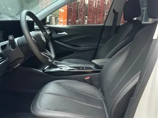 Buick Verano 2024 купить из Китая, цена 2 300 000 ₽ — Suifenhe Auto