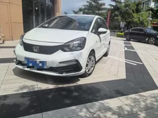 Honda Fit 2023 купить из Китая, цена 1 128 000 ₽ — Suifenhe Auto