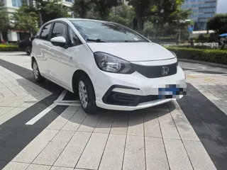 Honda Fit 2023 купить из Китая, цена 1 128 000 ₽ — Suifenhe Auto