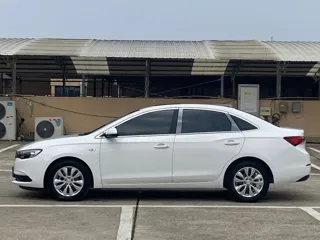 Buick Excelle GT 2023 купить из Китая, цена 1 122 000 ₽ — Suifenhe Auto