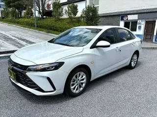 Chevrolet Monza 2023 купить из Китая, цена 1 083 000 ₽ — Suifenhe Auto