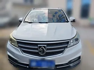Baojun 730 2021 купить из Китая, цена 1 186 000 ₽ — Suifenhe Auto