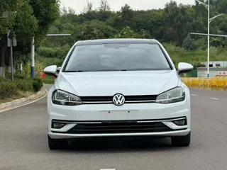 Volkswagen Golf 2019 купить из Китая, цена 1 572 000 ₽ — Suifenhe Auto