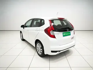 Honda Fit 2019 купить из Китая, цена 1 293 000 ₽ — Suifenhe Auto
