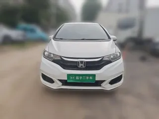 Honda Fit 2019 купить из Китая, цена 1 214 000 ₽ — Suifenhe Auto