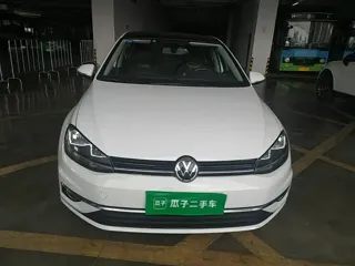 Volkswagen Golf 2019 купить из Китая, цена 1 456 000 ₽ — Suifenhe Auto