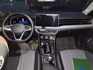 Volkswagen Sagitar 2026 купить из Китая, цена 3 061 000 ₽ — Suifenhe Auto