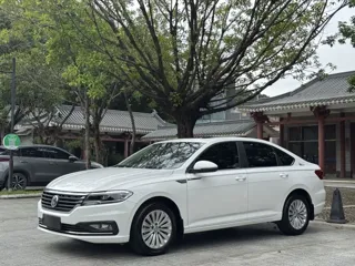 Volkswagen Lavida 2020 купить из Китая, цена 1 435 000 ₽ — Suifenhe Auto