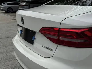 Volkswagen Lavida 2020 купить из Китая, цена 1 435 000 ₽ — Suifenhe Auto