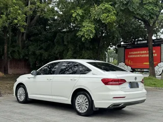 Volkswagen Lavida 2020 купить из Китая, цена 1 435 000 ₽ — Suifenhe Auto
