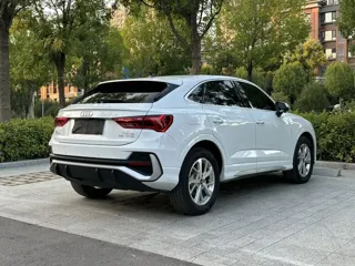 Audi Q3 Sportback 2022 купить из Китая, цена 3 151 000 ₽ — Suifenhe Auto