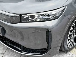 Voyah Free 2025 купить из Китая, цена 4 997 000 ₽ — Suifenhe Auto