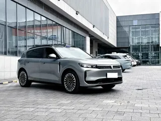 Voyah Free 2025 купить из Китая, цена 4 724 000 ₽ — Suifenhe Auto
