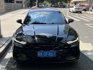 Audi A7L 2024 купить из Китая, цена 7 143 000 ₽ — Suifenhe Auto