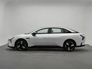 XPeng MONA M03 2026 купить из Китая, цена 3 570 000 ₽ — Suifenhe Auto