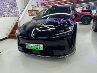 Shangjie H5 2025 купить из Китая, цена 3 716 000 ₽ — Suifenhe Auto
