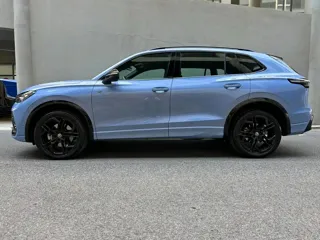 Volkswagen Tiguan L 2025 купить из Китая, цена 4 538 000 ₽ — Suifenhe Auto