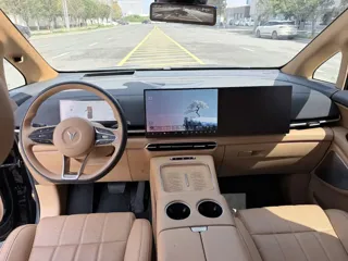 Voyah Dreamer 2025 купить из Китая, цена 6 811 000 ₽ — Suifenhe Auto