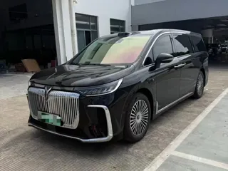 Voyah Dreamer 2025 купить из Китая, цена 6 849 000 ₽ — Suifenhe Auto