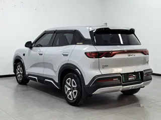 BYD Yuan UP 2025 купить из Китая, цена 1 804 000 ₽ — Suifenhe Auto