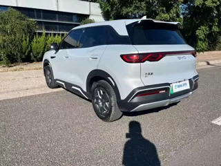 BYD Yuan UP 2025 купить из Китая, цена 1 765 000 ₽ — Suifenhe Auto