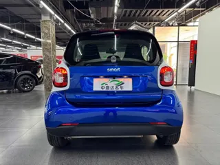 smart fortwo 2019 купить из Китая, цена 1 246 000 ₽ — Suifenhe Auto