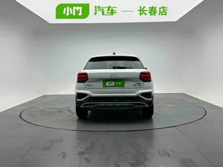 Audi Q2L 2022 купить из Китая, цена 1 805 000 ₽ — Suifenhe Auto