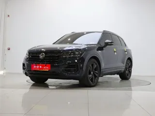 Volkswagen Touareg 2024 купить из Китая, цена 9 469 000 ₽ — Suifenhe Auto